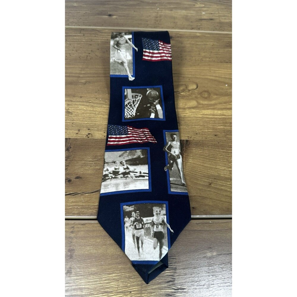 Vintage Chaps Ralph Lauren ‘96 US Olympic Athlete American Flag Novelty Silk Tie